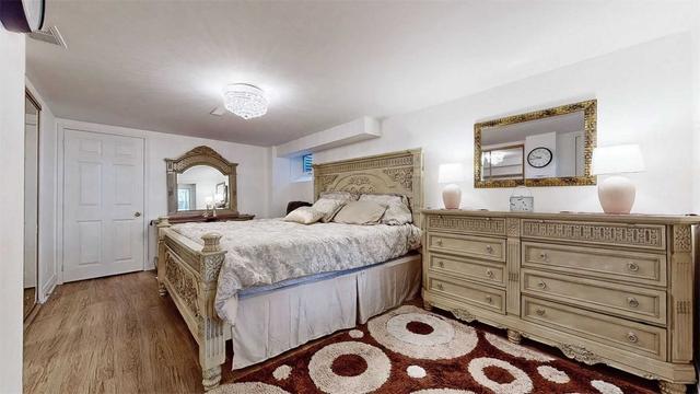 41 Draycott Dr, House detached with 3 bedrooms, 3 bathrooms and 6 parking in Toronto ON | Image 20