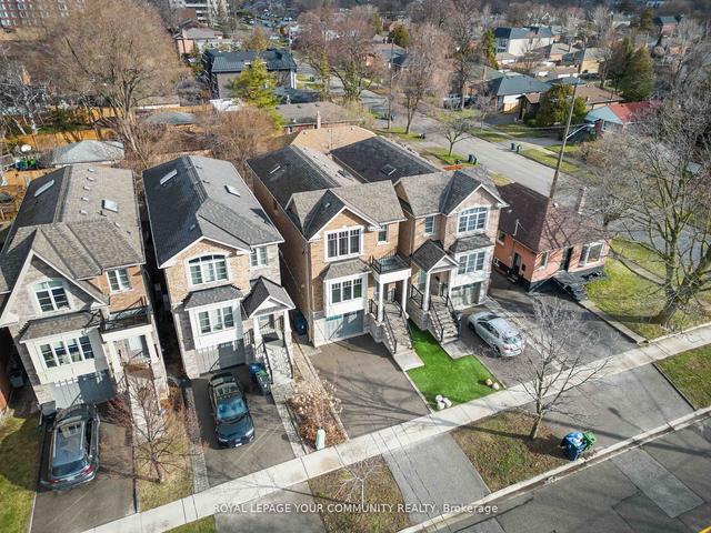 478b Valermo Dr, House detached with 3 bedrooms, 4 bathrooms and 2 parking in Toronto ON | Image 19