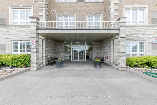 402 - 112 Simcoe Rd, Condo with 1 bedrooms, 1 bathrooms and 1 parking in Bradford West Gwillimbury ON | Image 12