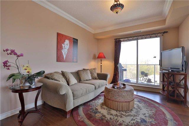 502 - 483 Faith Dr, Condo with 2 bedrooms, 2 bathrooms and 2 parking in Mississauga ON | Image 5