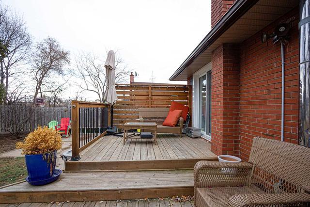 1207 Royal Dr, House detached with 3 bedrooms, 2 bathrooms and 4 parking in Burlington ON | Image 29