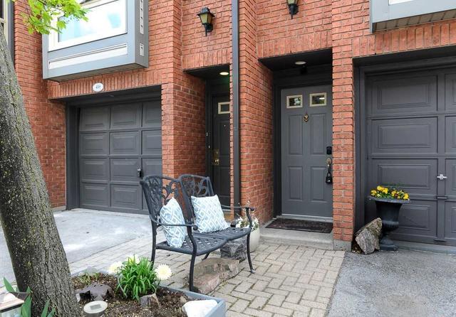 895 Maple Ave, Townhouse with 2 bedrooms, 2 bathrooms and 2 parking in Burlington ON | Image 17