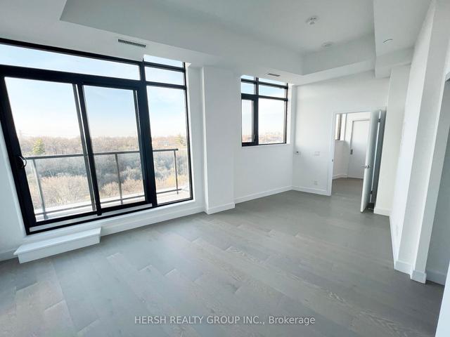 808 - 160 Kingsway Cres, Condo with 1 bedrooms, 1 bathrooms and 0 parking in Toronto ON | Image 7