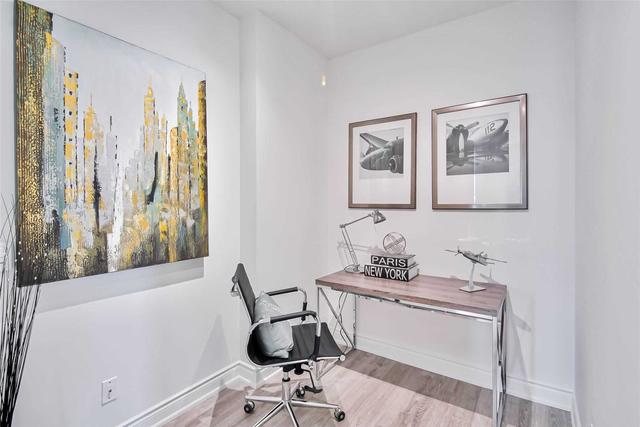 lph7 - 9618 Yonge St, Condo with 2 bedrooms, 2 bathrooms and 2 parking in Richmond Hill ON | Image 17