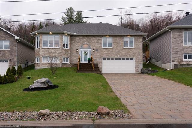344 Golf Club Road, House detached with 3 bedrooms, 3 bathrooms and 8 parking in North Bay ON | Image 1