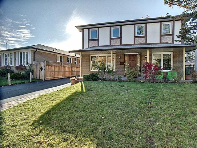 74 Kearney Dr, House detached with 4 bedrooms, 3 bathrooms and 10 parking in Toronto ON | Image 1
