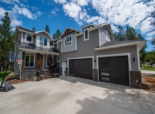 148 River Dr, House detached with 4 bedrooms, 5 bathrooms and 7 parking in Cranbrook BC | Image 1