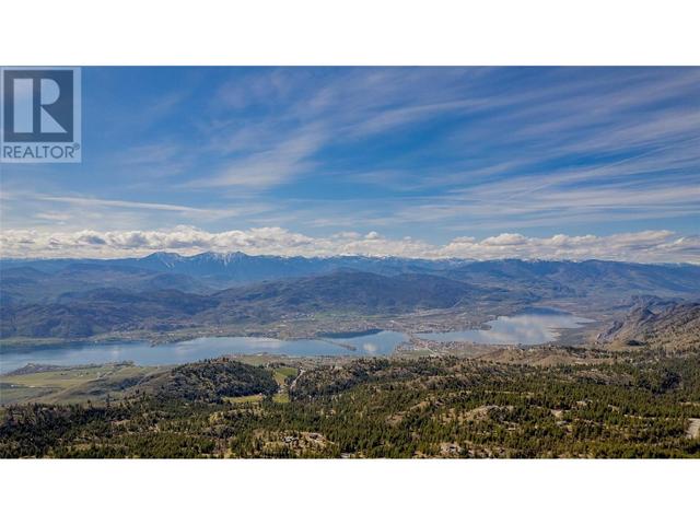 180 Peregrine Court, House detached with 3 bedrooms, 3 bathrooms and 4 parking in Okanagan Similkameen A BC | Image 38