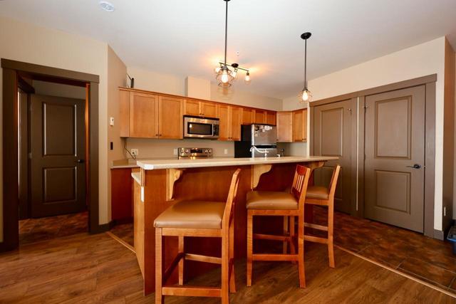 202a - 1420 Palliser Trail, Condo with 1 bedrooms, 1 bathrooms and 1 parking in Columbia Shuswap A BC | Image 7