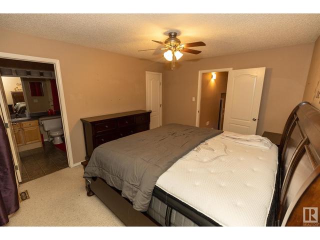 425 84 St Sw Sw, House detached with 4 bedrooms, 3 bathrooms and null parking in Edmonton AB | Image 21