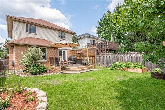 6 Mallard Court, House detached with 4 bedrooms, 3 bathrooms and 4 parking in Guelph ON | Image 46