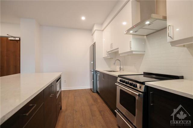 520 Miwate Private, Condo with 1 bedrooms, 1 bathrooms and 1 parking in Ottawa ON | Image 4