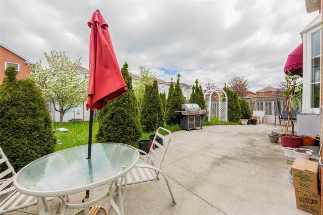 126 Muirland Cres, House detached with 4 bedrooms, 4 bathrooms and 6 parking in Brampton ON | Image 25