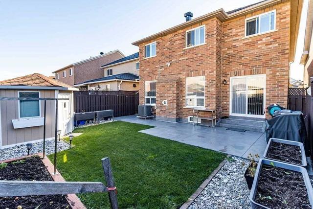 195 Vintage Gate, House detached with 4 bedrooms, 3 bathrooms and 6 parking in Brampton ON | Image 17