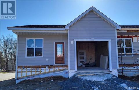 6 Edith Lane, House detached with 3 bedrooms, 3 bathrooms and null parking in Fredericton NB | Card Image