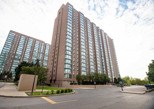 913 - 145 Hillcrest Ave, Condo with 2 bedrooms, 2 bathrooms and 1 parking in Mississauga ON | Image 1
