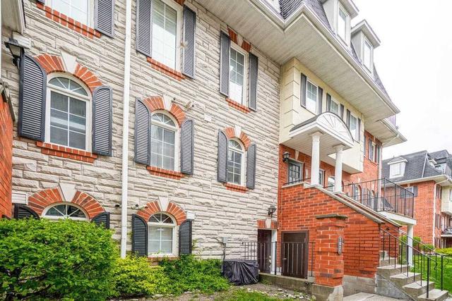 103 - 64 Sidney Belsey Cres, Townhouse with 3 bedrooms, 2 bathrooms and 1 parking in Toronto ON | Image 5
