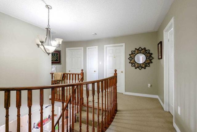 393 Mapleton Ave, House detached with 3 bedrooms, 4 bathrooms and 8 parking in Barrie ON | Image 14