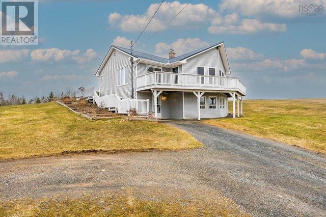2686 Indian Road, House detached with 4 bedrooms, 2 bathrooms and null parking in East Hants NS | Image 3