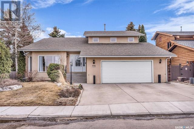 739 Emerald Bay, House detached with 5 bedrooms, 3 bathrooms and null parking in Saskatoon SK | Image 1