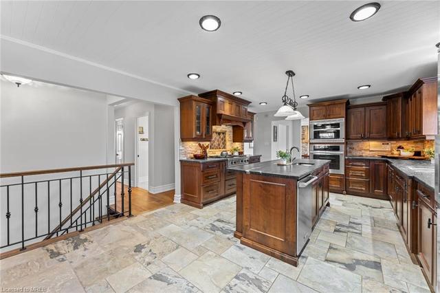 12669 Nassagaweya Esquesing Townline, House detached with 3 bedrooms, 3 bathrooms and 17 parking in Halton Hills ON | Image 6