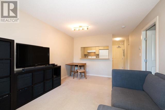 308 - 3638 Vanness Avenue, Condo with 1 bedrooms, 1 bathrooms and 1 parking in Vancouver BC | Image 5