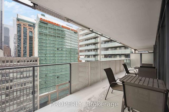 1105 - 25 Richmond St E, Condo with 2 bedrooms, 2 bathrooms and 0 parking in Toronto ON | Image 22