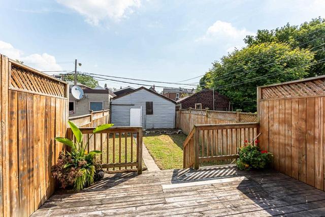 1187 Dovercourt Rd, House detached with 4 bedrooms, 2 bathrooms and 2 parking in Toronto ON | Image 28