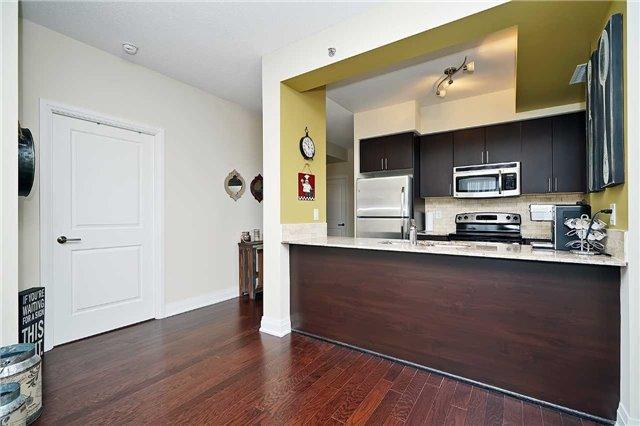 1012 - 520 Steeles Ave W, Condo with 2 bedrooms, 2 bathrooms and 1 parking in Vaughan ON | Image 10
