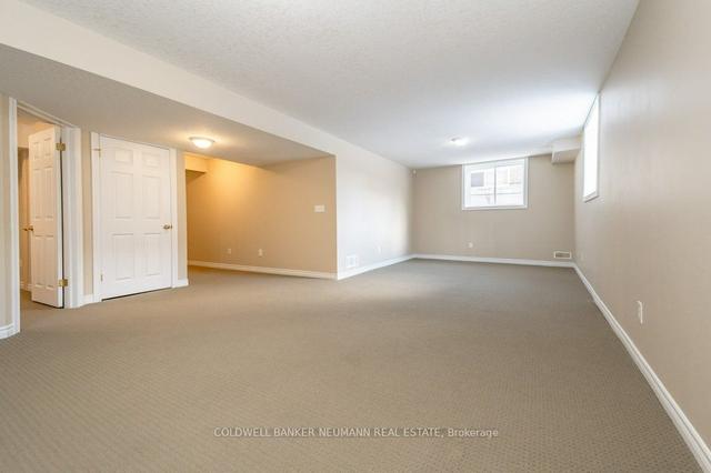 12 Carere Cres, House detached with 3 bedrooms, 4 bathrooms and 4 parking in Guelph ON | Image 21