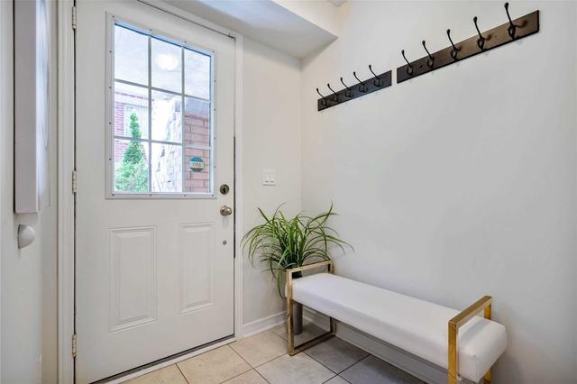 118 - 11 Ruttan St, Townhouse with 2 bedrooms, 2 bathrooms and 1 parking in Toronto ON | Image 21