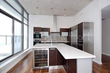 ph 1001 - 10 Morrison St, Condo with 4 bedrooms, 3 bathrooms and 1 parking in Toronto ON | Image 6