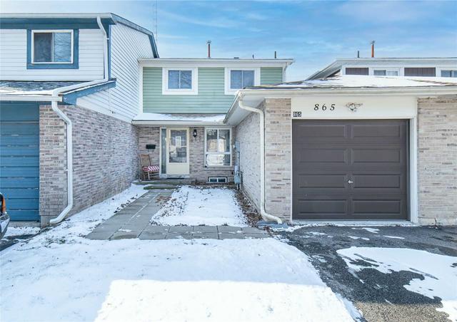 865 Gentry Cres, House attached with 3 bedrooms, 2 bathrooms and 2 parking in Oshawa ON | Image 1