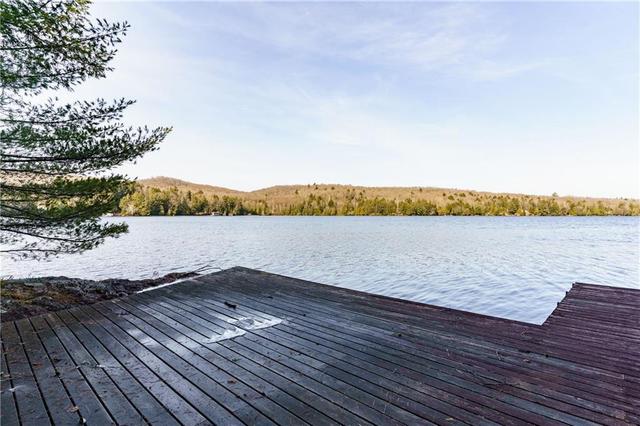 1409 West Oxbow Lake Road, House detached with 3 bedrooms, 1 bathrooms and 4 parking in Lake of Bays ON | Image 19