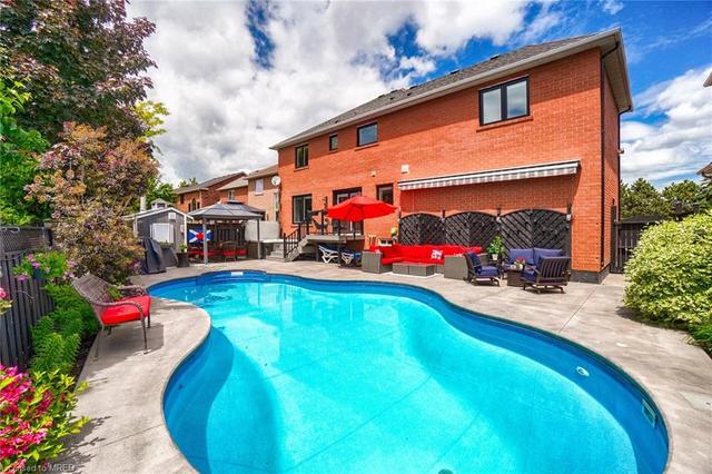 79 Southbend Drive, House detached with 5 bedrooms, 2 bathrooms and 7 parking in Brampton ON | Image 39