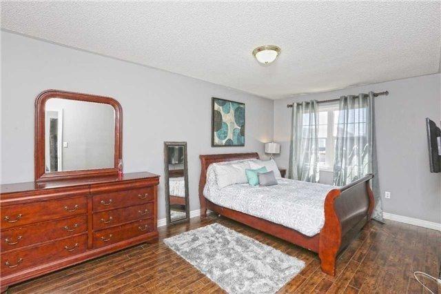 17 Fidelity Ave, House detached with 3 bedrooms, 3 bathrooms and 2 parking in Brampton ON | Image 10