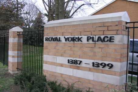 Th.38 - 1389 Royal York Rd, Townhouse with 3 bedrooms, 3 bathrooms and 1 parking in Toronto ON | Image 1