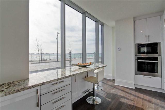 th110 - 29 Queens Quay E, Townhouse with 3 bedrooms, 3 bathrooms and 2 parking in Toronto ON | Image 8