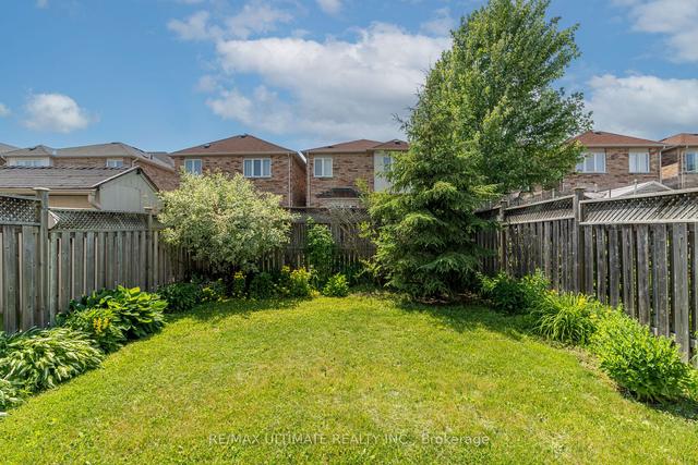 194 Roy Rainey Ave, House semidetached with 3 bedrooms, 3 bathrooms and 3 parking in Markham ON | Image 32