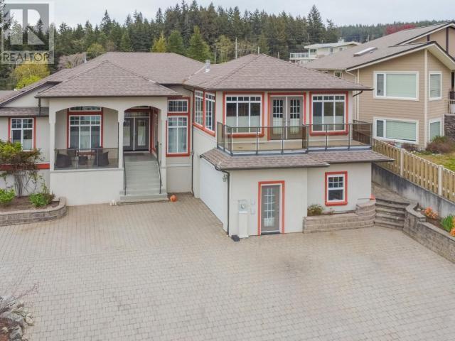 6929 Retaskit Crt, House detached with 5 bedrooms, 4 bathrooms and 2 parking in Powell River BC | Image 73