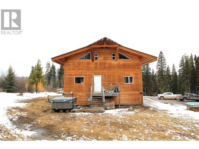 16466 Baggerman Road, House detached with 4 bedrooms, 3 bathrooms and null parking in Bulkley Nechako G BC | Image 38