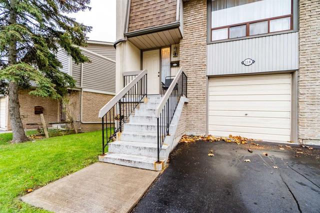 116 Ashton Cres, Townhouse with 3 bedrooms, 2 bathrooms and 2 parking in Brampton ON | Image 23