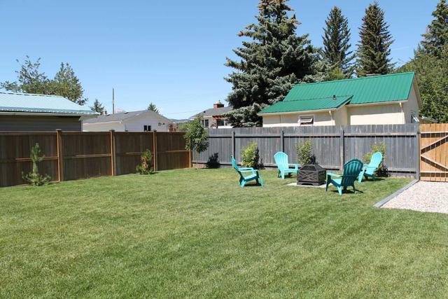 13413 18 Avenue, House detached with 2 bedrooms, 2 bathrooms and 1 parking in Crowsnest Pass AB | Image 7