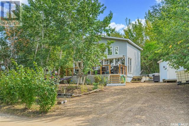 9051 Hunts Cove Crescent, House detached with 2 bedrooms, 1 bathrooms and null parking in Cochin SK | Image 41