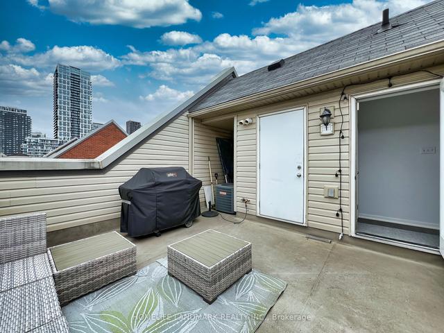 unit 4 - 72 Munro St, Townhouse with 2 bedrooms, 2 bathrooms and 1 parking in Toronto ON | Image 33