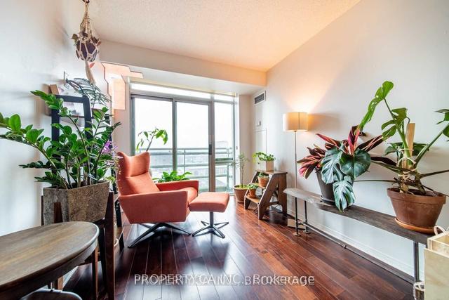 608 - 70 Mill St, Condo with 2 bedrooms, 2 bathrooms and 1 parking in Toronto ON | Image 7