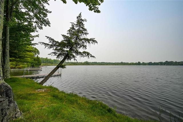 2 B5b Lane, House detached with 3 bedrooms, 1 bathrooms and 4 parking in Rideau Lakes ON | Image 18