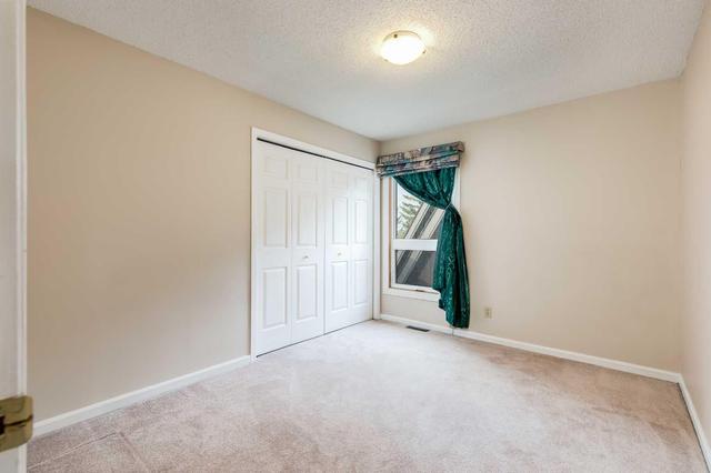7 - 700 Ranch Estates Place Nw, Home with 3 bedrooms, 2 bathrooms and 4 parking in Calgary AB | Image 13