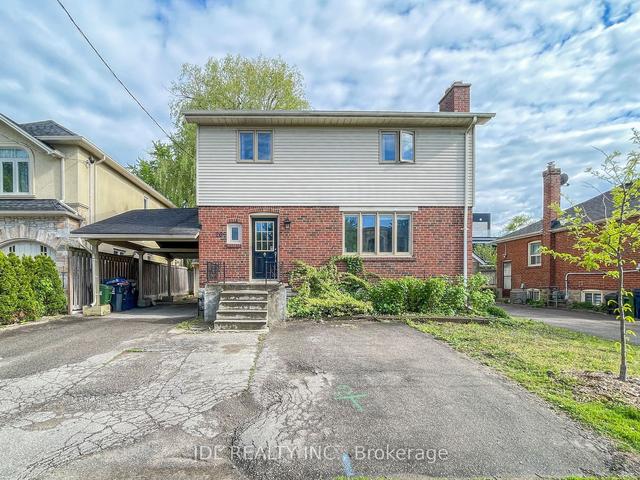 (upper) - 209 Harlandale Ave, House detached with 4 bedrooms, 2 bathrooms and 6 parking in Toronto ON | Image 9