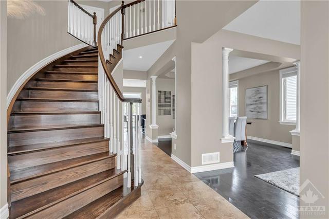 69 Chanonhouse Drive, House detached with 5 bedrooms, 4 bathrooms and 6 parking in Ottawa ON | Image 4
